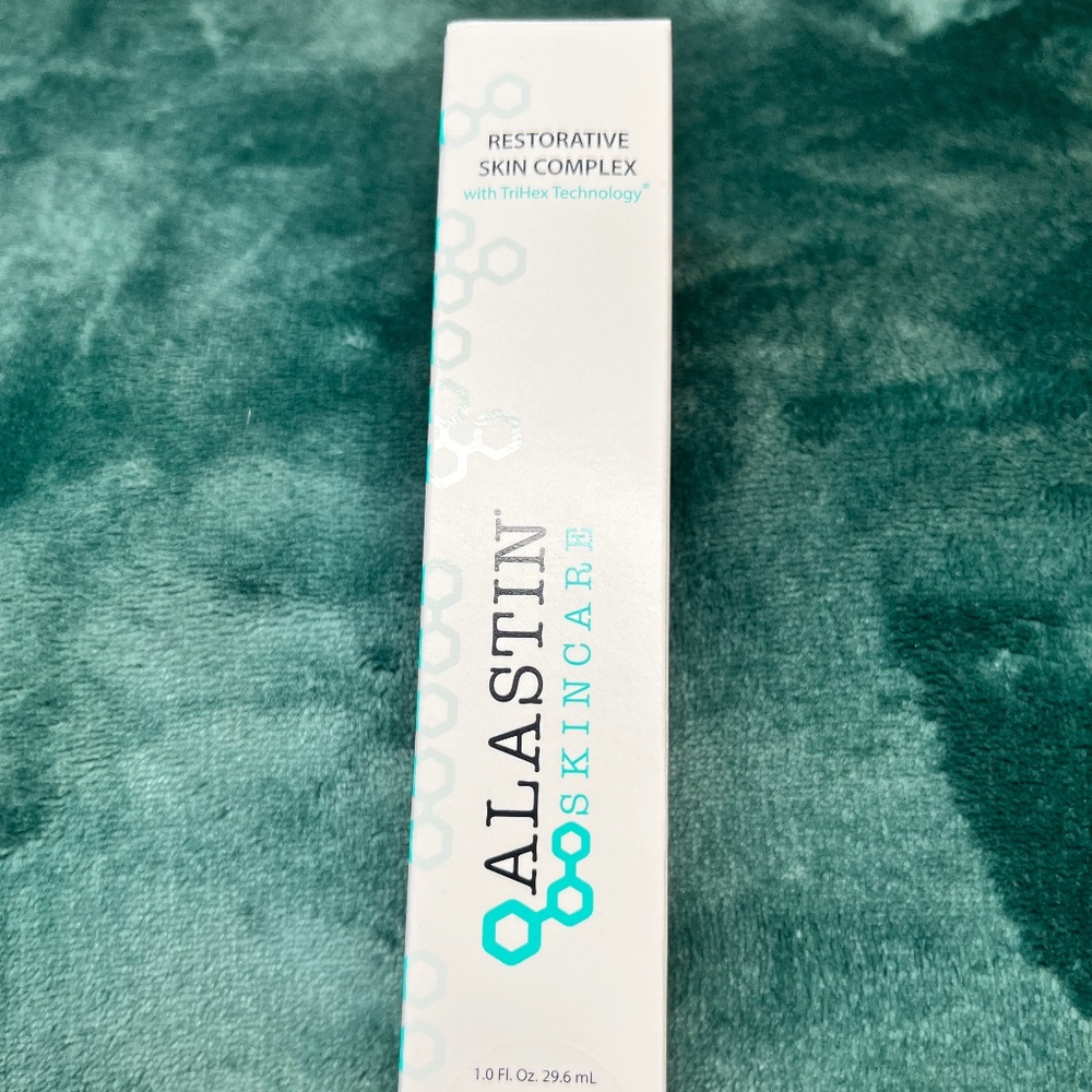 Alastin Restorative Skin Complex